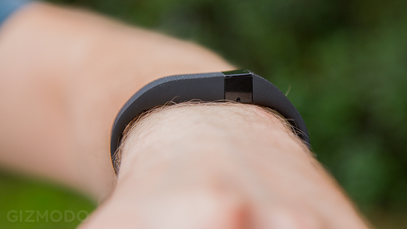 Illustration for article titled Fitbit Charge HR Review: This Is The One You Want